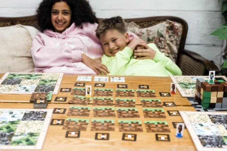 Ravensburger, Minecraft, Builders and Biomes, gra strategiczna