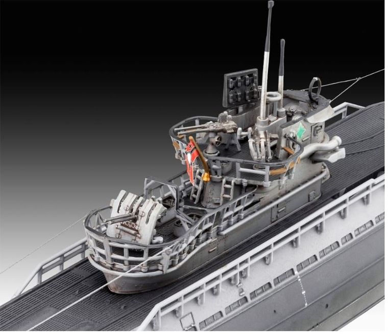 Revell, German Submarine T.IX C/40, model do składania, 1:144