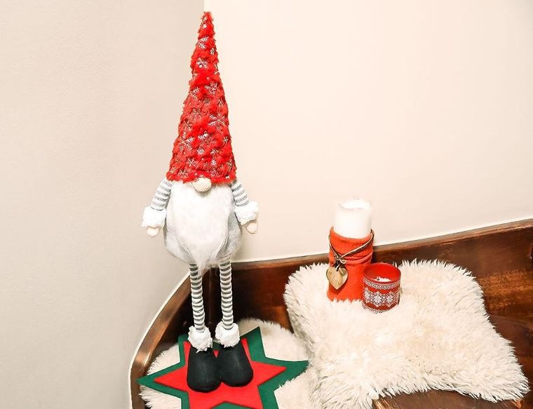 Saska Garden, skrzat dekoracyjny z teleskopowymi nogami, 56-75 cm