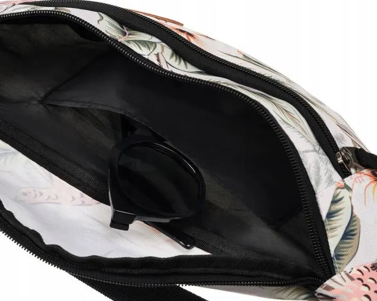 Saszetka na biodro, nerka, biała, Rovicky