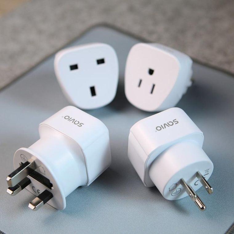 Savio, adapter podróżny, gniazdo US, wtyk EU, AP-01