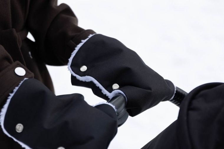 Sensillo, rękawiczka/mufka do wózka, czarna