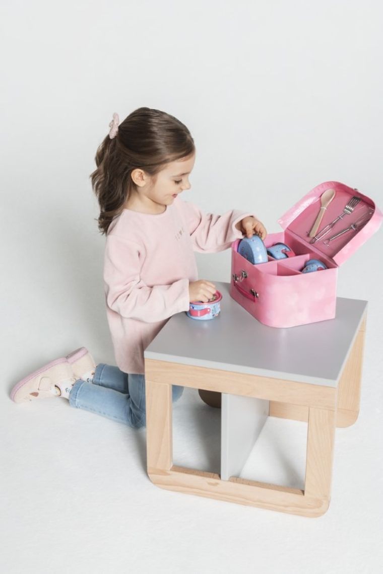 Smiki, metalowy zestaw kuchenny w kuferku, 9 elementów