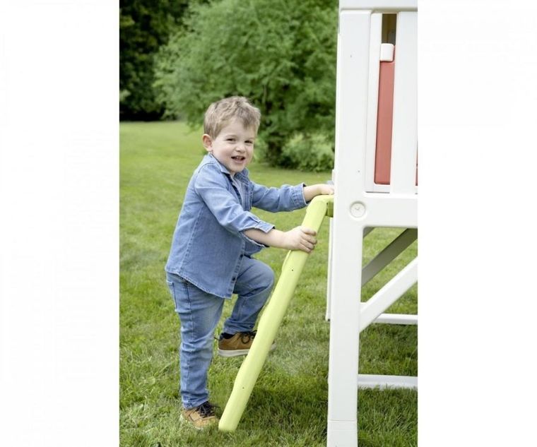 Smoby, domek ogrodowy na palach ze zjeżdzalnią