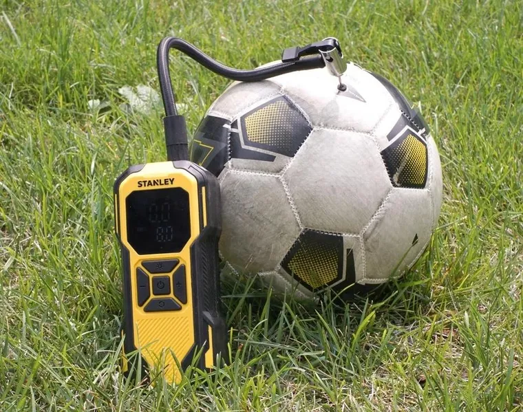 Stanley, kompresor akumulatorowy, 12V, SXIF0101