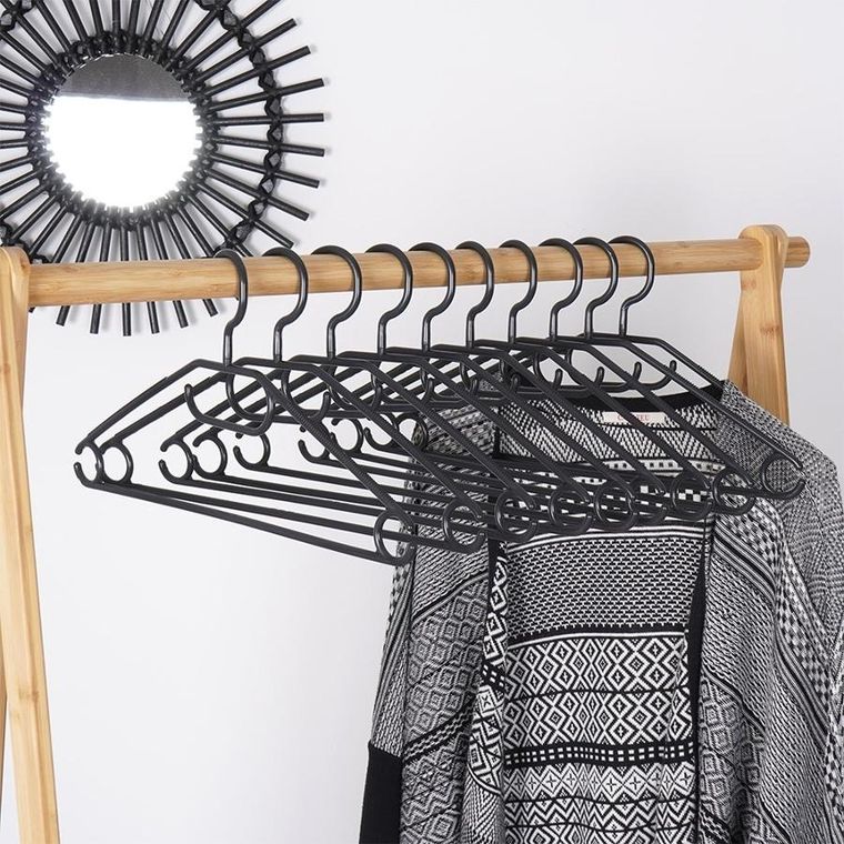 Storage Solutions, wieszaki na ubrania, czarne obrotowe, 10 szt.