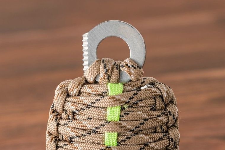 Survivalowy granat, Desert Camo, oliwkowy