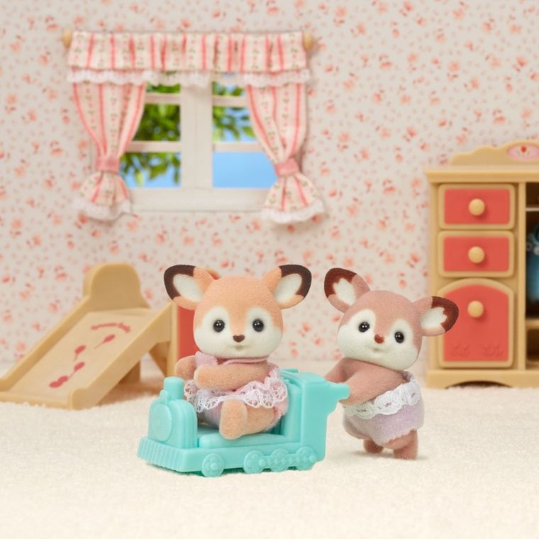Sylvanian Families, Bliźniaki z rodziny Jelonków, zestaw figurek, 5800