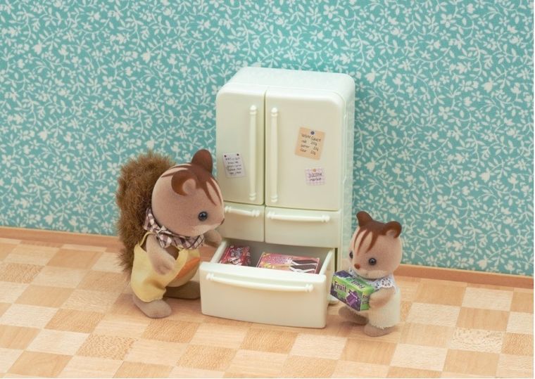 Sylvanian Families, wiejska kuchnia z lodówką, 5341