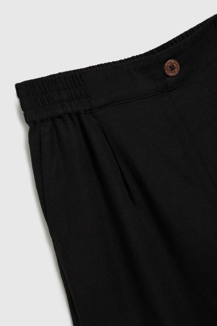 Szorty damskie z lnem, czarne, Moodo