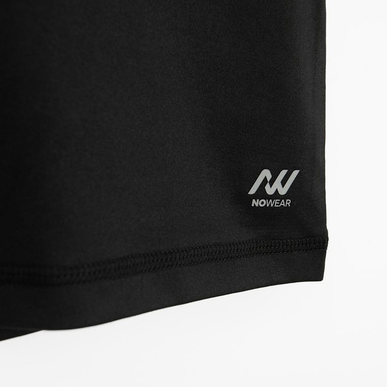 T-shirt treningowy z technologią Cool Dry NOWEAR