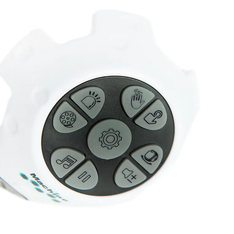 Tech-Bot, interaktywny robot zdalnie sterowany