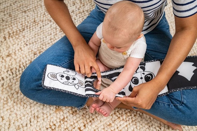 Tiny Love, Décor, książeczka interaktywna, dwustronna, czarno-biała