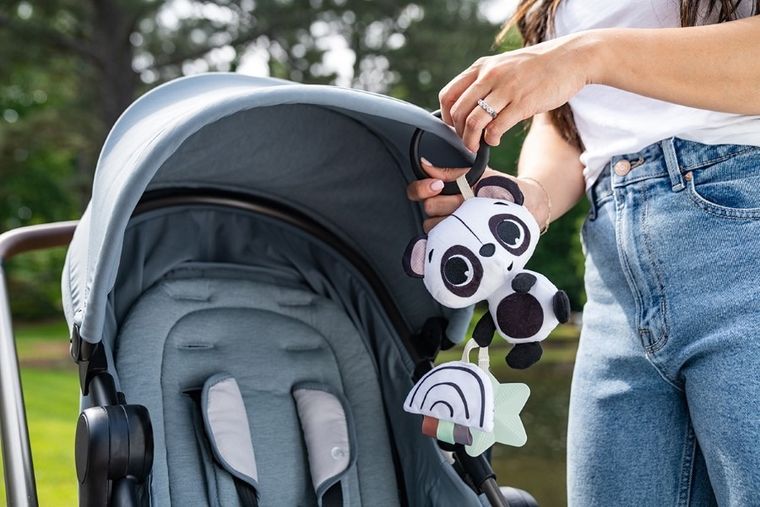 Tiny Love, Tiny Smarts, zawieszka, panda, czarno-biała