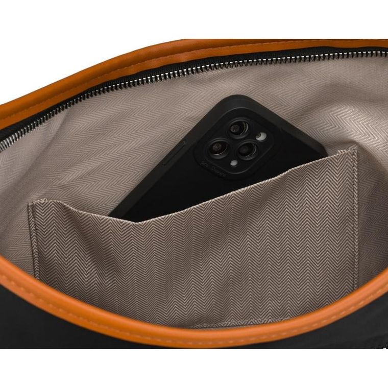 Torebka listonoszka, czarna, skóra ekologiczna, Peterson