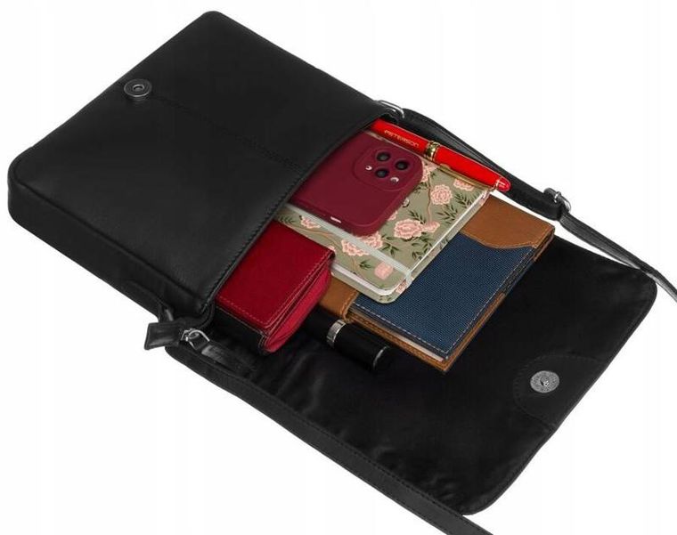 Torebka listonoszka, czarna, skórzana, Peterson