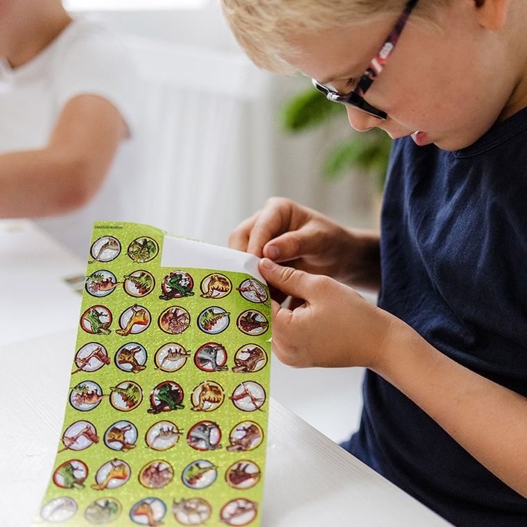 Totum, Dino, duży zestaw naklejek, 300 elementów