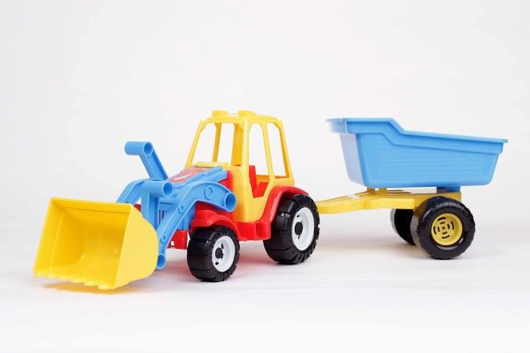 Traktor z ładowarką i przyczepą, pojazd rolniczy