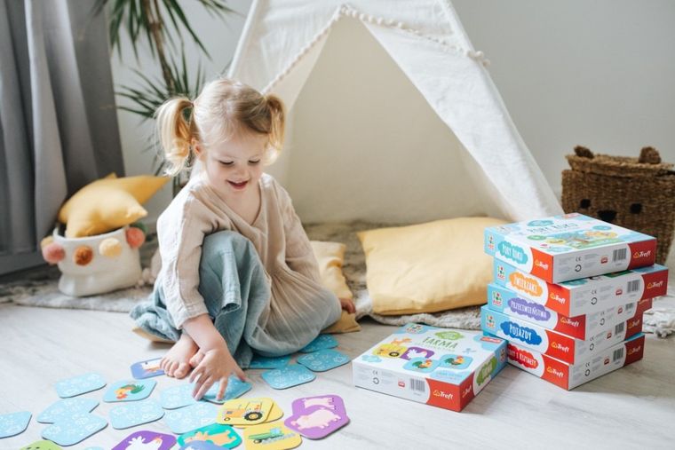 Trefl, ABC Malucha, Kolory i kształty, gra edukacyjna