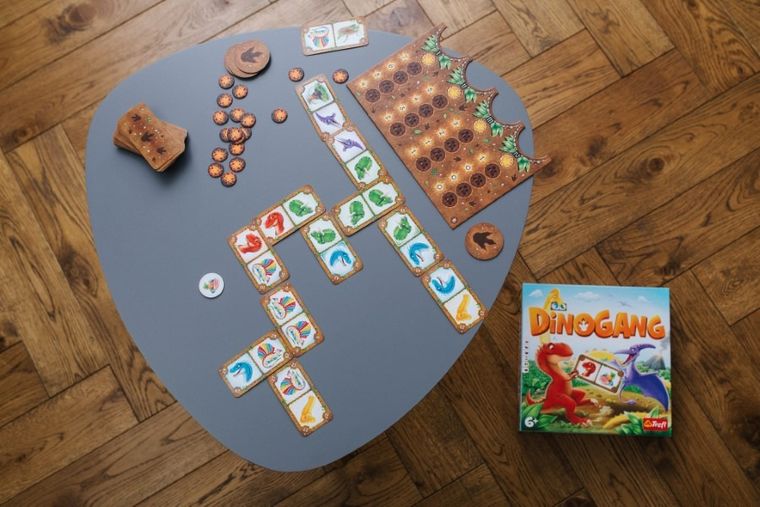 Trefl, Dinogang, gra familijna