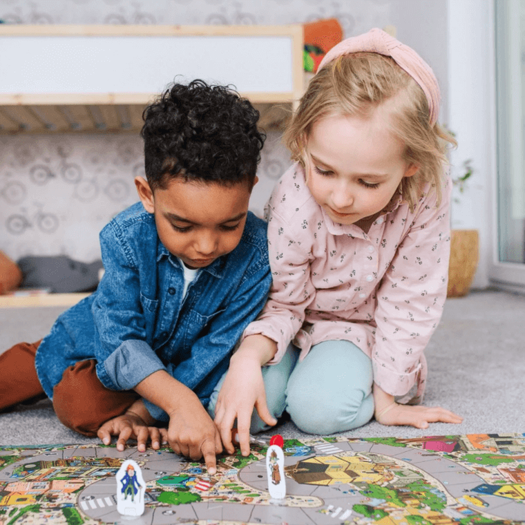 Trefl, Rodzina Treflików, Spy Guy, gra familijna