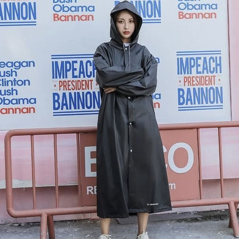 Trizand, płaszcz przeciwdeszczowy uniwersalny