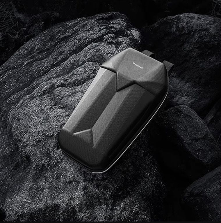 Trizand, sakwa na hulajnogę