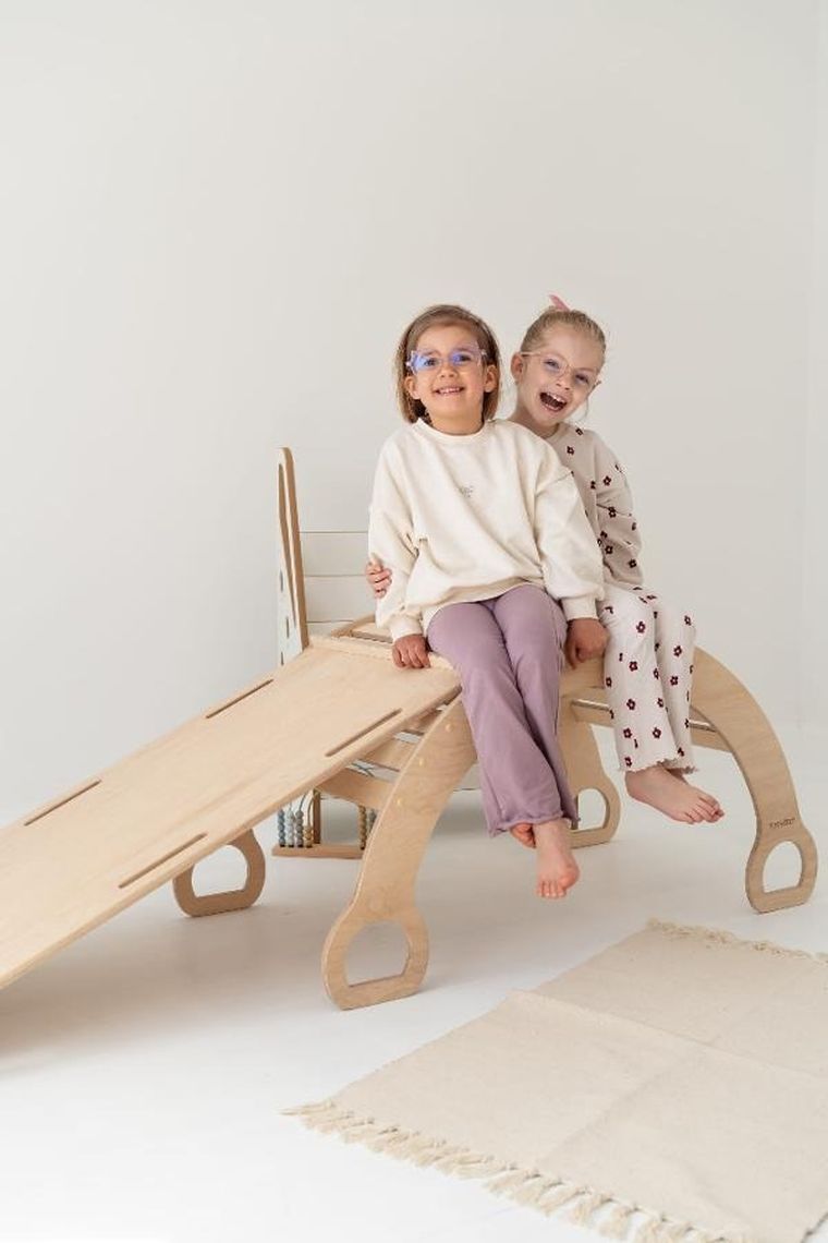 tupti.wood, duży bujak montessori + duża zjeżdżalnia, chmurki, naturalny