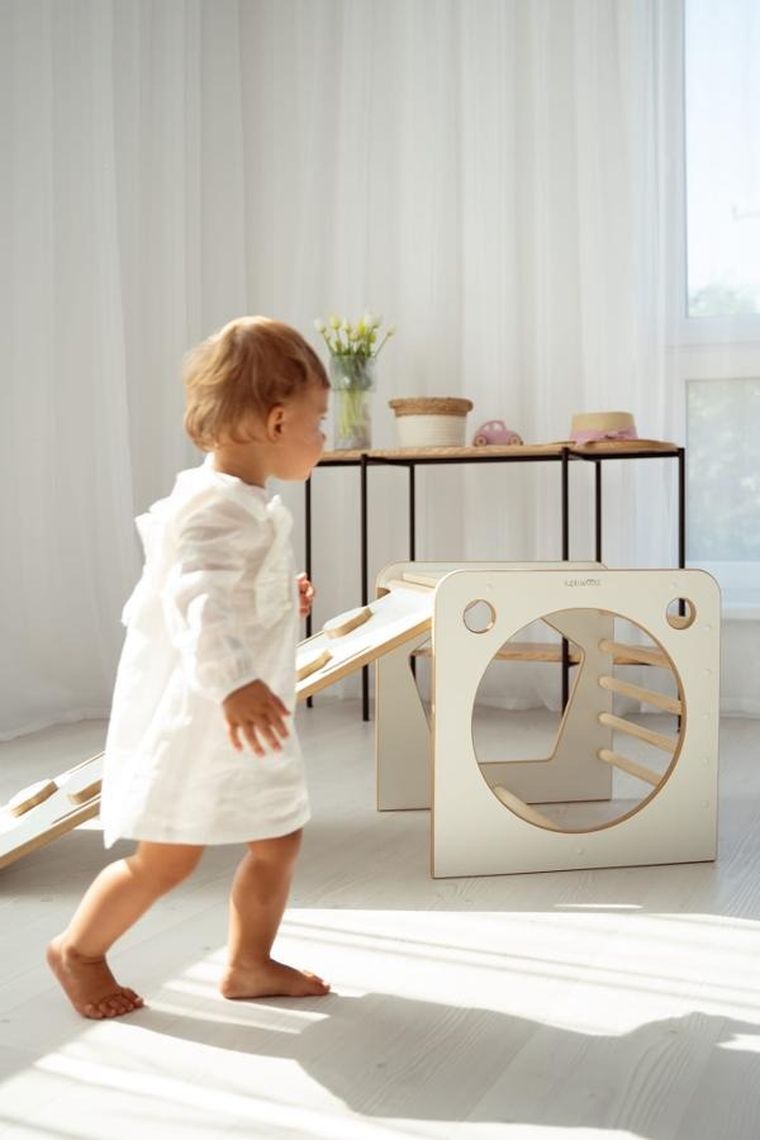 tupti.wood, kostka wielozadaniowa + mała zjeżdżalnia, chmurki