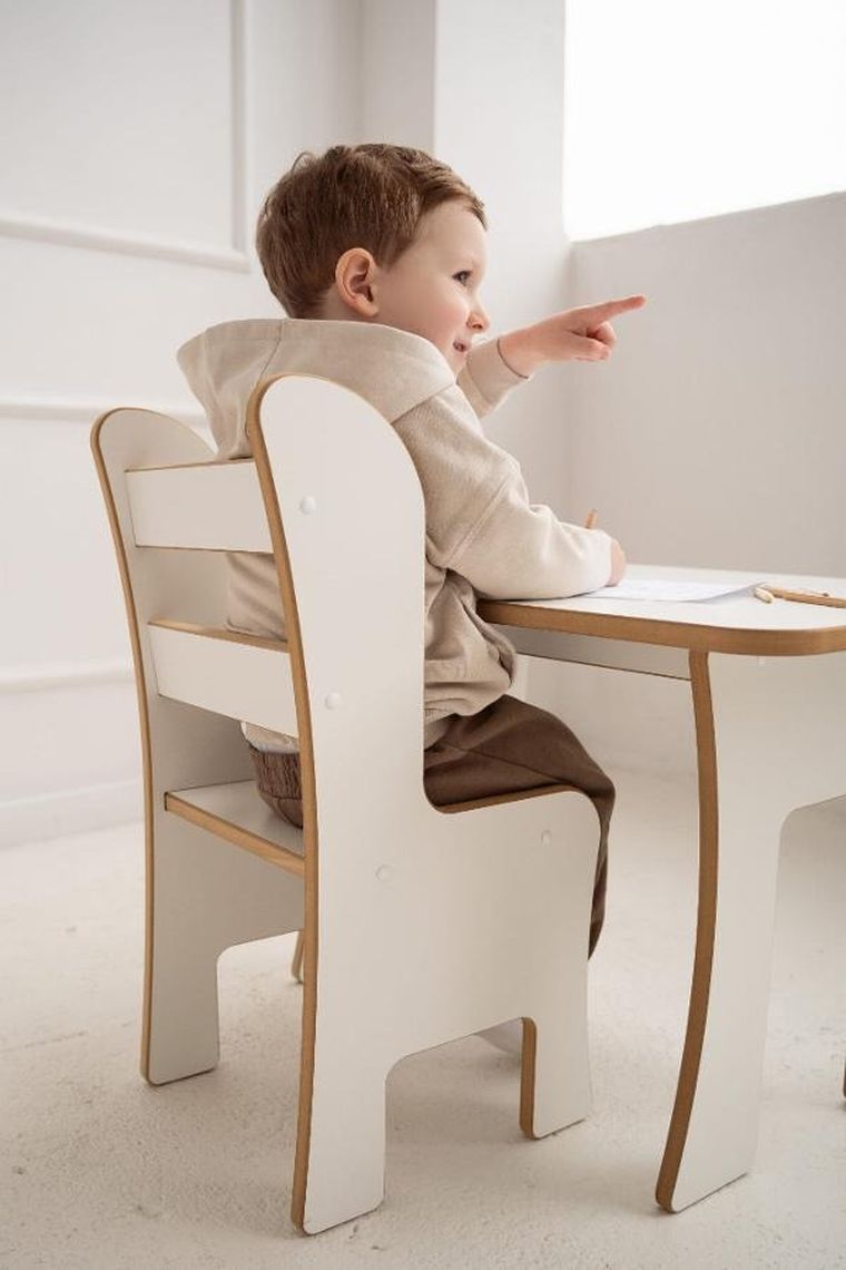 tupti.wood, krzesełko dla dziecka