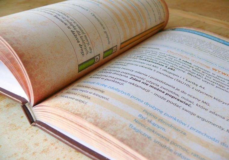 Via Lucis, Gościniec... poprzez czas i przestrzeń, gra strategiczna