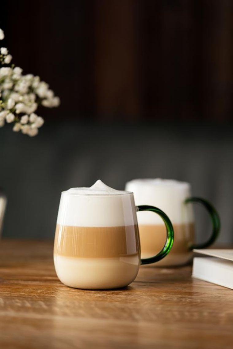 Vialli Design, Bolla, szklanki z uchem, zielone, 400 ml, 2 szt.