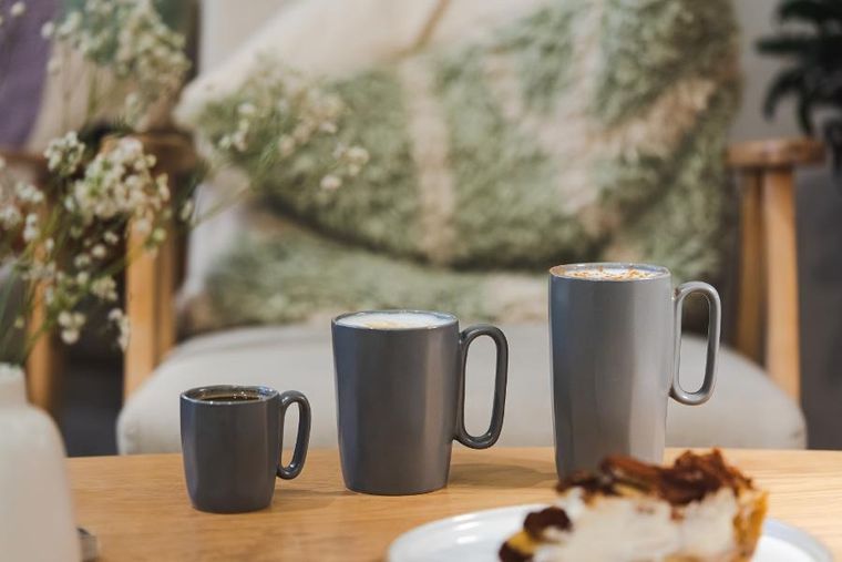 Vialli Design, dwa kubki ceramiczne z uszkiem, 80 ml, Fuori szare