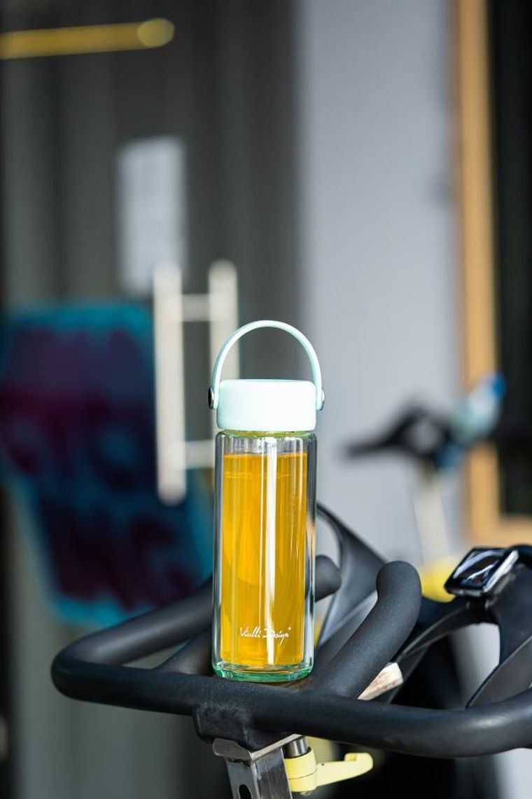 Vialli Design, Fuori, butelka z podwójną ścianką i zaparzaczem, miętowa, 350 ml