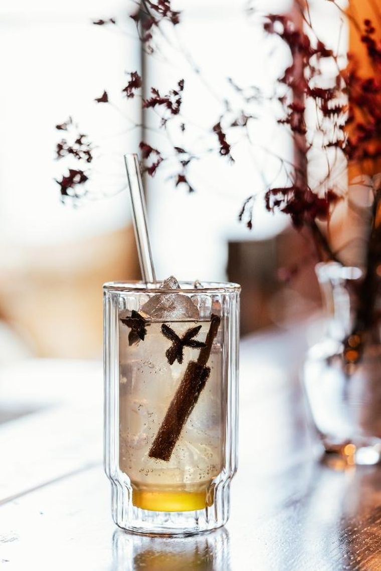 Vialli Design, Lungo, pucharki do deserów z podwójną ścianką, 300 ml, 2 szt.