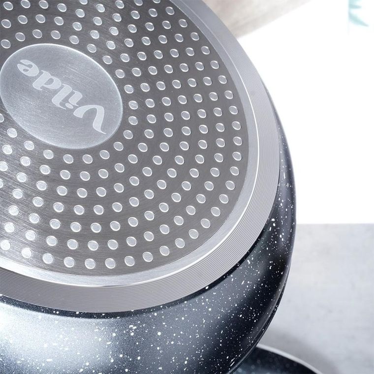 Vilde, Black&Wood, patelnia granitowa, 16 cm