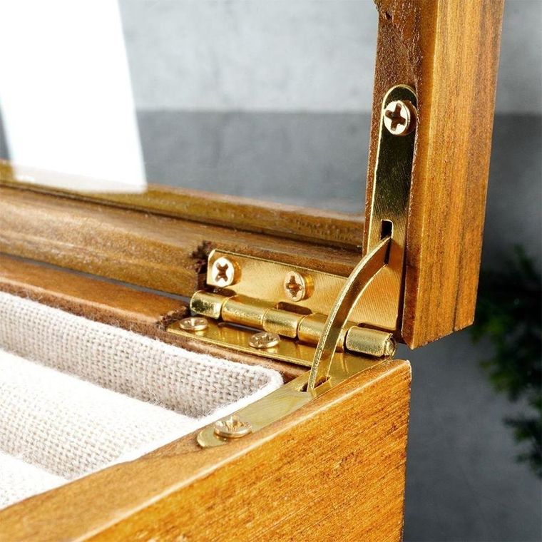 Vilde, szkatułka drewniana ze szklaną szybką, 18-12-5 cm