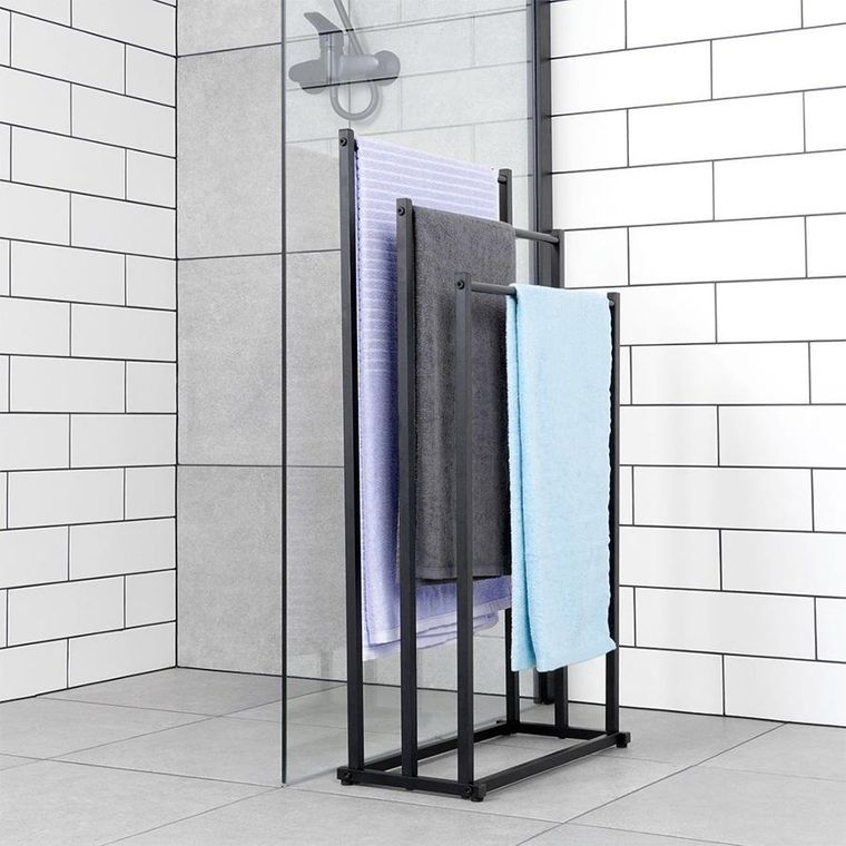 Vilde, wieszak na ręczniki stojący, metalowy, czarny