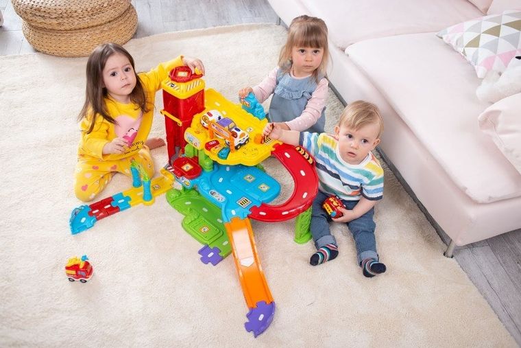 Vtech, Tut Tut Autka, Garaż, zestaw