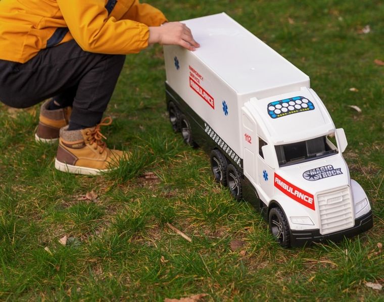 Wader, Magic Truck Action, ambulans, pojazd ratunkowy