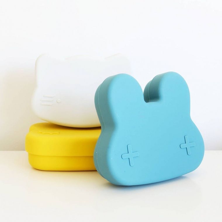 We Might Be Tiny, Króliczek, zamykany silikonowy pojemnik, seledynowy