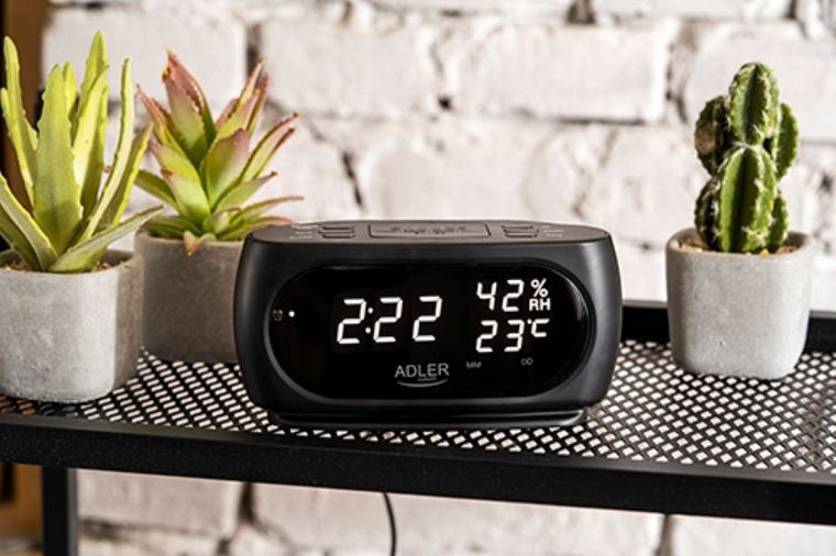 Adler, budzik LED, AD1186