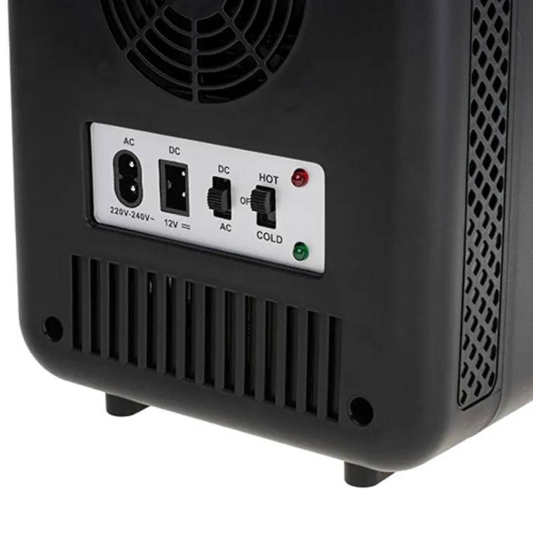 Adler, mini lodówka, AD 8084