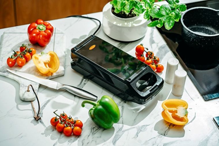 Adler, opiekacz wielofunkcyjny