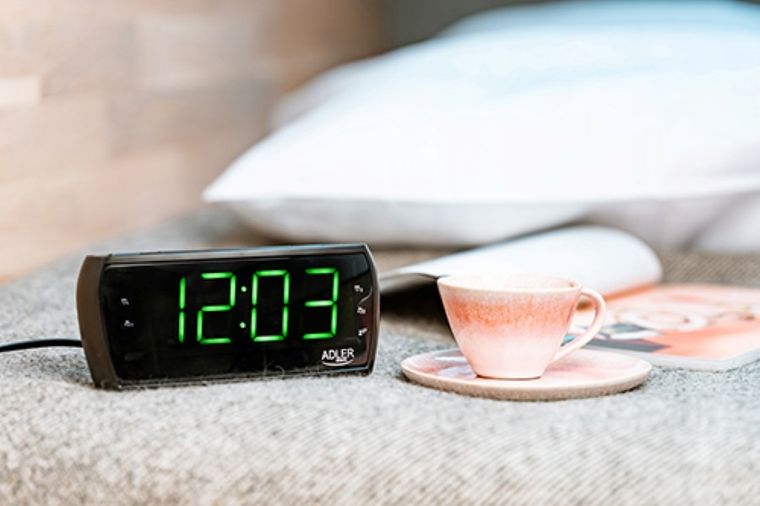 Adler, radiobudzik, AD 1121