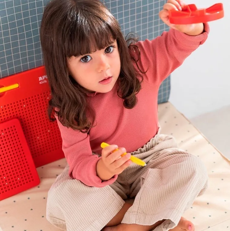 Apli Kids, mała magnetyczna tablica