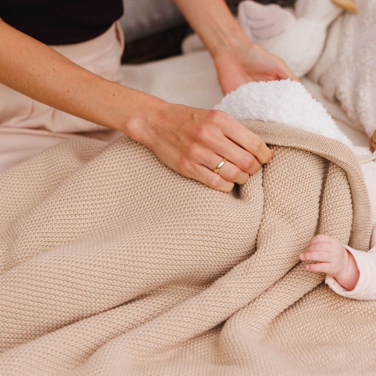 BabyOno, kocyk bawełniany z ociepleniem, beżowy, 75-100 cm