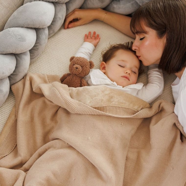 BabyOno, kocyk bawełniany z ociepleniem, jasny beż, 75-100 cm