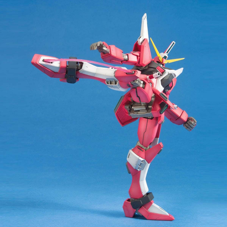 Bandai, MG, Zgmf-19a Infinite Justice Gundam, model kolekcjonerski do składania, 1:100