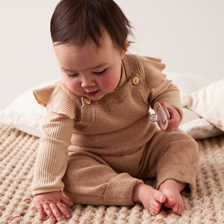 b.box, smoczek symetryczny, 6m+, jagoda/róż, 2 szt.